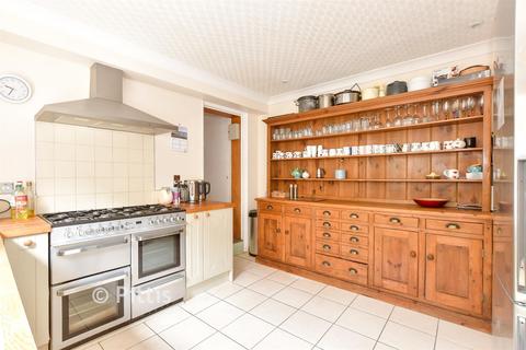 6 bedroom semi-detached house for sale, Station Avenue, Sandown, Isle of Wight