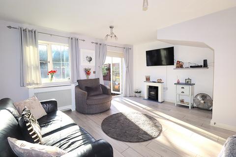 undefined, Silver Birch Way, Farnborough GU14