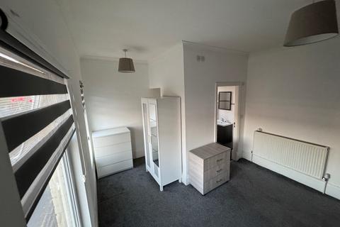 undefined, Room 1, WF6