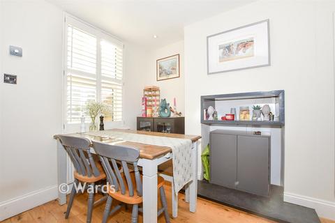 3 bedroom terraced house for sale, Loose Road, Maidstone ME15