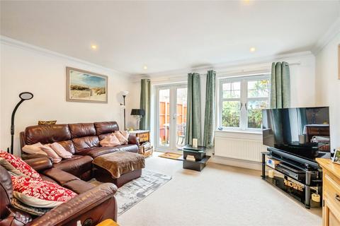 3 bedroom end of terrace house for sale, Hunnisett Close, CHICHESTER, West Sussex, PO20