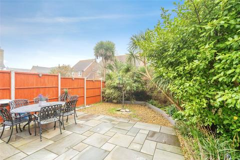 3 bedroom end of terrace house for sale, Hunnisett Close, CHICHESTER, West Sussex, PO20