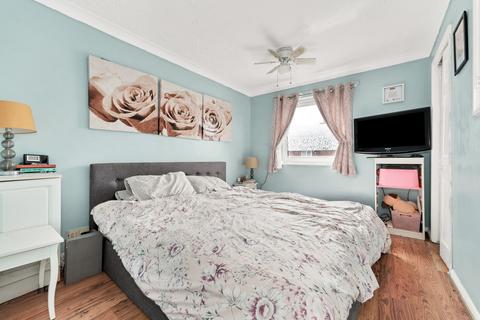2 bedroom end of terrace house for sale, Payne Avenue, Wisbech, PE13