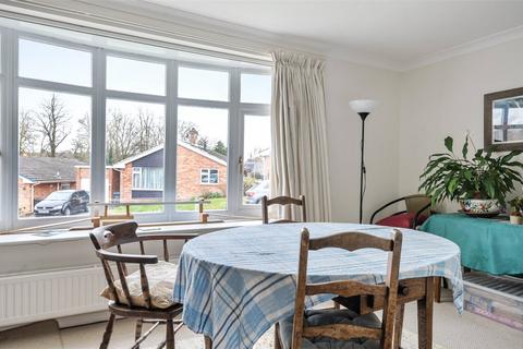 3 bedroom bungalow for sale, Vicarage Close, Marlborough, Wiltshire, SN8
