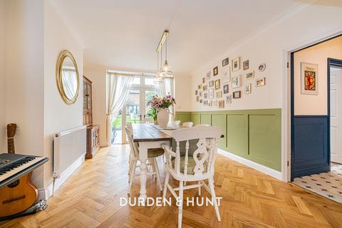 undefined, High Street, Ongar, CM5