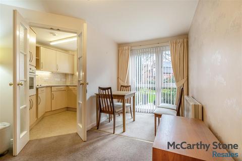 1 bedroom apartment for sale, Brooklands Court, Tamworth Road, Long Eaton, Nottingham