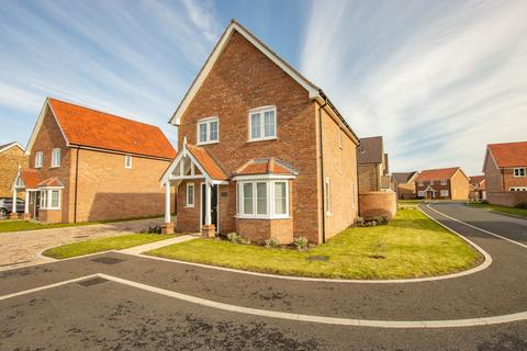 3 bedroom detached house for sale, Snowdrop Way, Hunstanton