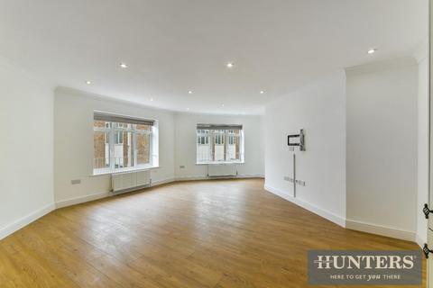 undefined, New Road, Hounslow