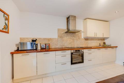 undefined, 44b Victoria Road, Penarth, CF64 3HY