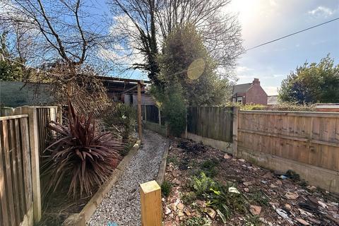 3 bedroom terraced house for sale, Rutland Road, Chesterfield, Derbyshire, S40