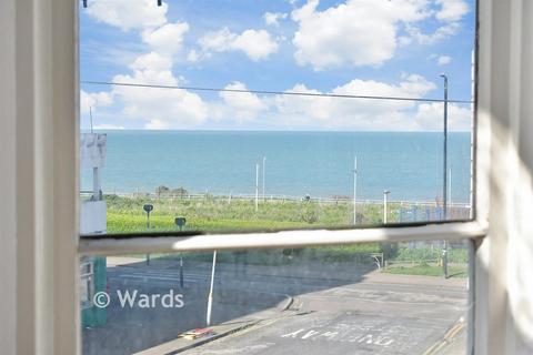 2 bedroom flat for sale, Julian Court, Margate CT9