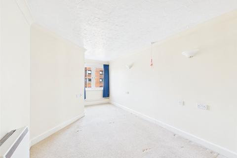 undefined, Westgate Street, Gloucester, Gloucestershire, GL1