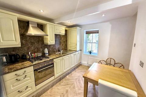 2 bedroom terraced house for sale, St. Johns Street, Silsden
