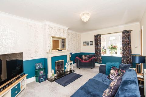 3 bedroom semi-detached house for sale, Highfield Avenue, Chesterfield S41