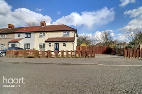 4 bedroom end of terrace house for sale, Hardie Road, Dagenham