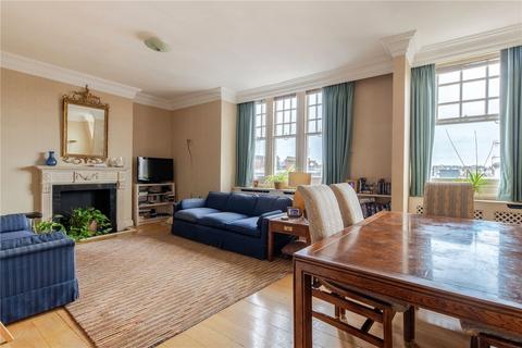 3 bedroom apartment for sale, Campden Hill Court, Campden Hill Road, London, W8