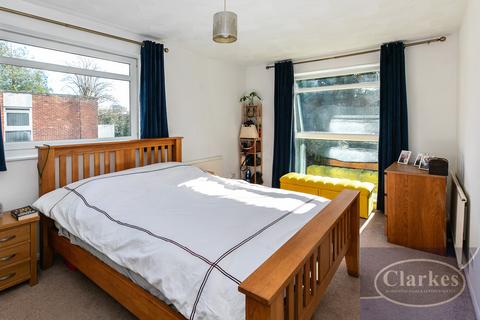 2 bedroom flat for sale, Water Gardens 49-51, Wellington Road, Bournemouth