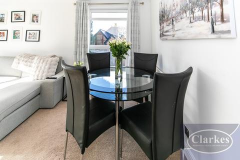 2 bedroom flat for sale, Water Gardens 49-51, Wellington Road, Bournemouth