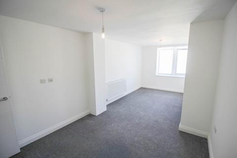 undefined, Weston-super-Mare*Centrally Located*20 ` x 16` Open Plan Living Area*Two Double Bedrooms*