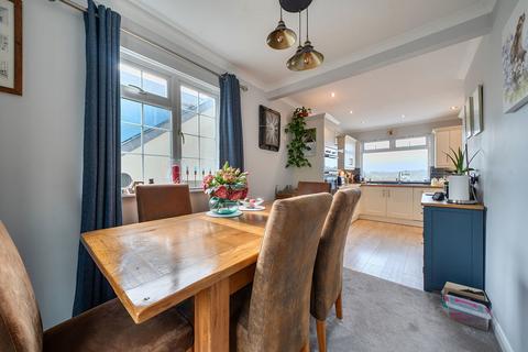 undefined, Calstock PL18