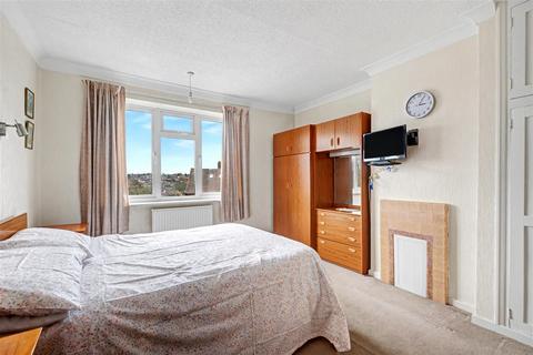 undefined, Pinewood Avenue, Arnold, Nottingham