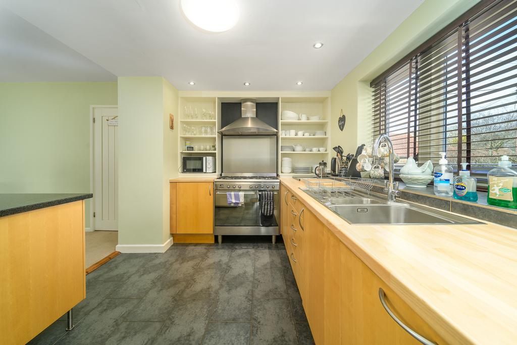 Kitchen-2