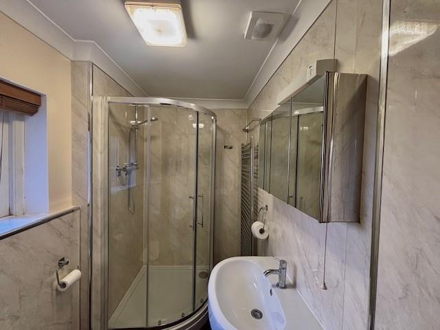 Ensuite.jpg