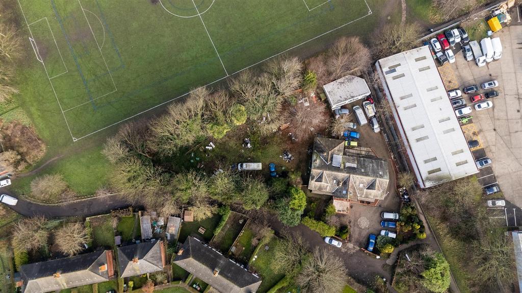Drone of Plot