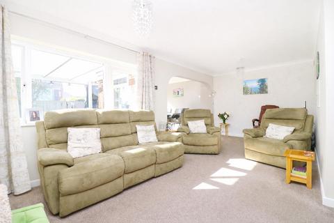 3 bedroom semi-detached house for sale, Fitzwalter Road, Boreham, Chelmsford