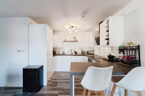 2 bedroom flat for sale, Yardley Wood Road, Birmingham
