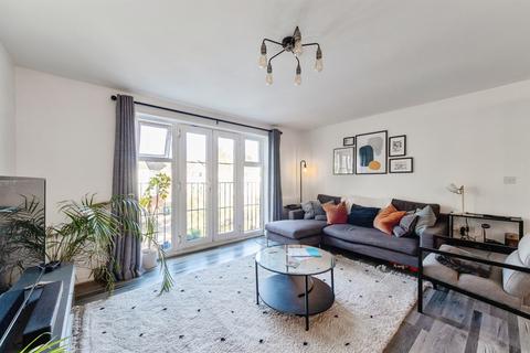 2 bedroom flat for sale, Yardley Wood Road, Birmingham