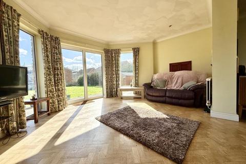 undefined, Church Road, Longhope GL17