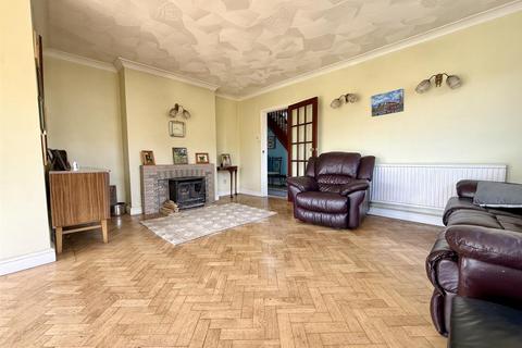 undefined, Church Road, Longhope GL17