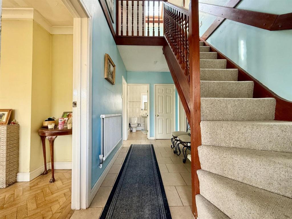 Entrance Hall.jpg