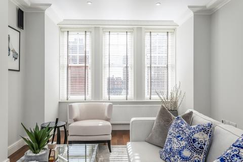 3 bedroom apartment to rent, Hamlet Gardens King Street Hammersmith W6 0SP