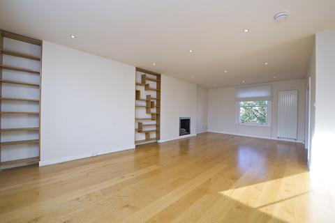 2 bedroom flat to rent, Oxford Gardens, London, UK, W10