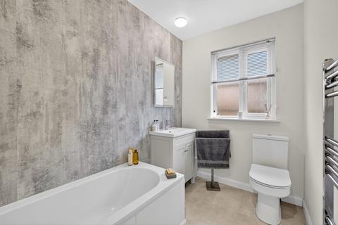 undefined, 6 Knowe, Mauchline, KA5 5BY