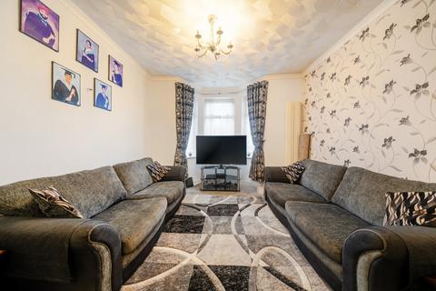 undefined, Oxford Avenue, Southampton, Hampshire, SO14