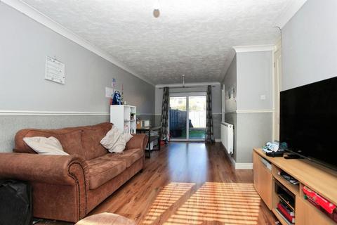 3 bedroom end of terrace house for sale, Kennet Gardens, Peterborough