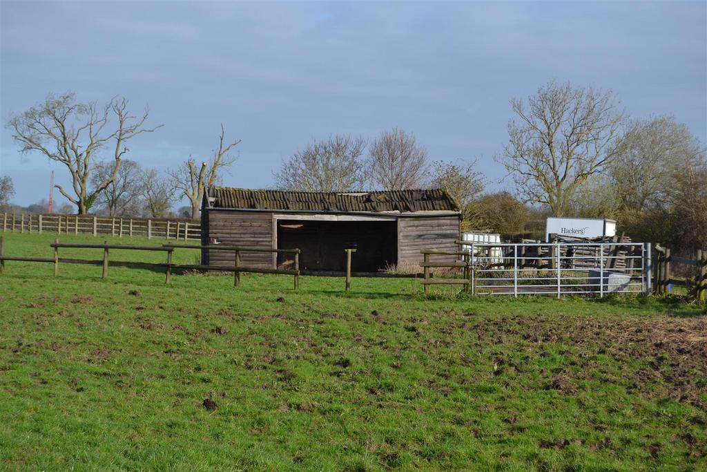 Field shelter 1.JPG