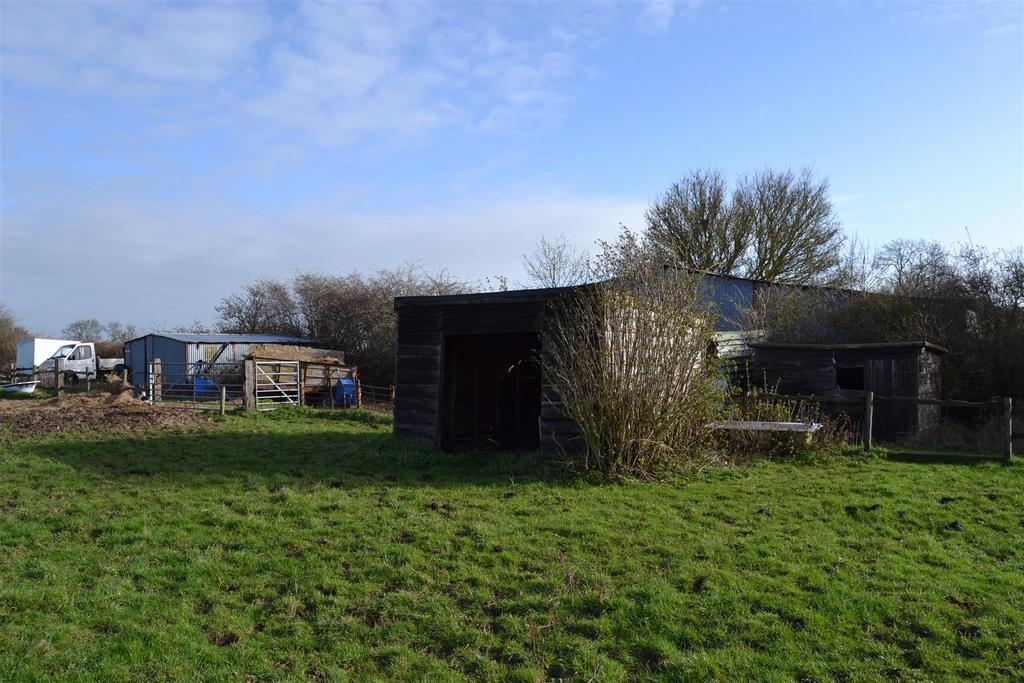 Field shelter 2.JPG