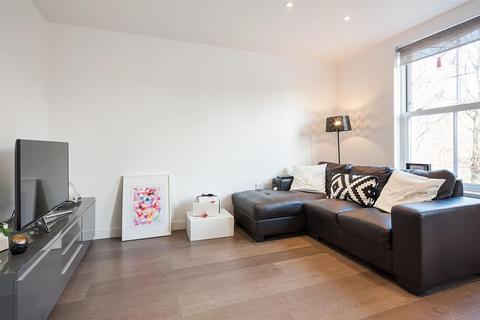 1 bedroom flat to rent, Lough Road, London, N7