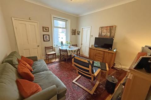 2 bedroom flat for sale, Princes Street, North Shields