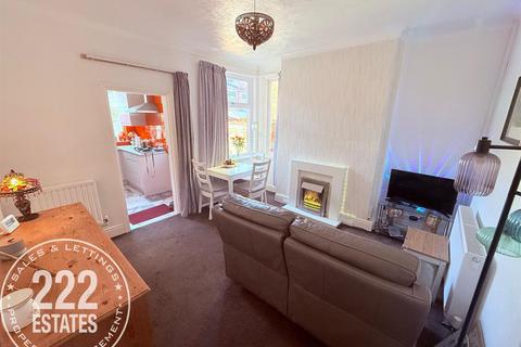 3 bedroom semi-detached house for sale, Amelia Street, Warrington