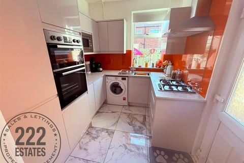 3 bedroom semi-detached house for sale, Amelia Street, Warrington