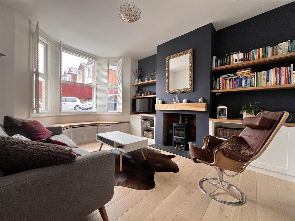 Sitting Room: