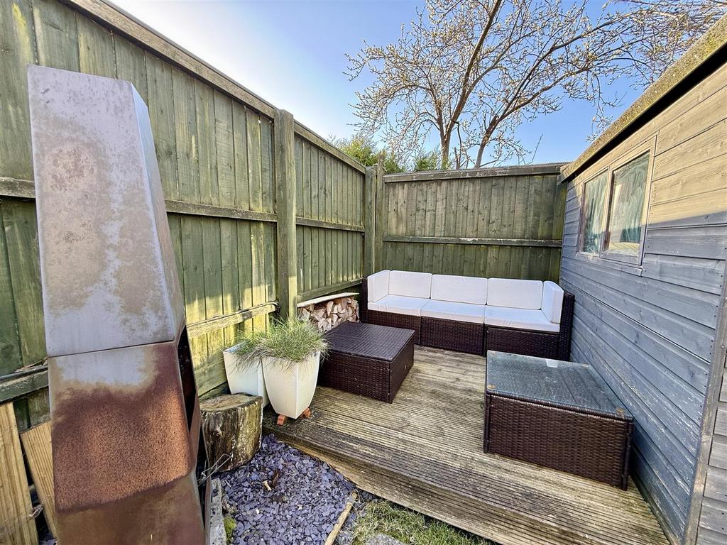Rear Garden: