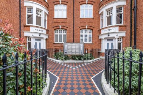 undefined, Hamlet Gardens Kings Street London W6 0SP
