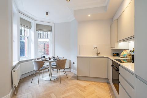 undefined, Hamlet Gardens Kings Street London W6 0SP