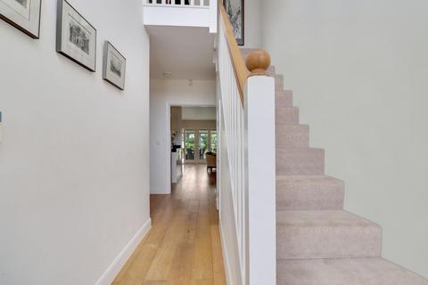 undefined, Pemberton Road, East Molesey, KT8